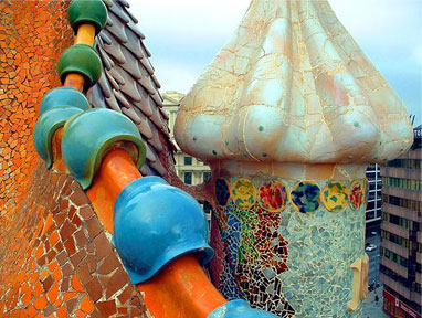 Casa Batllo close up of roof