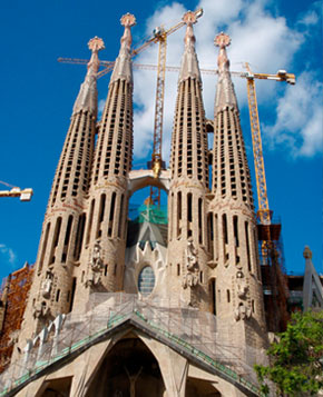 Sagrada Familia church exterior